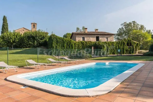 Cottage with pool, garden & barbecue | Nature view - Image 1