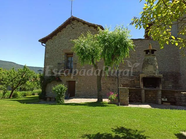 Agréable cottage avec jardin, barbecue et terrasse | Vue golf - Image 1