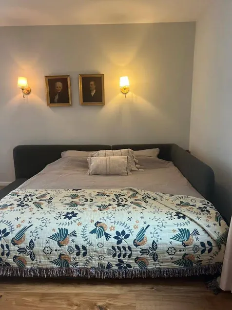 Holiday apartment with garden - Image 1