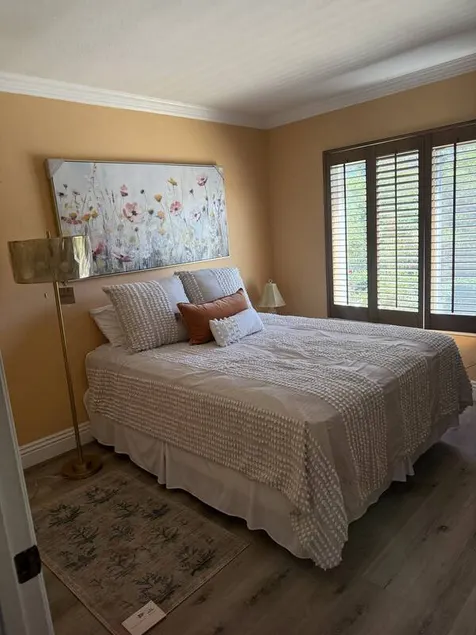 Forest Place FEMALES ONLY (Short stay) - Image 1