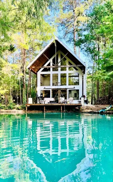 Escape to Elegance: Waterfront Cabin in a Texas Forest – Ideal Glamping Getaway - Image 1