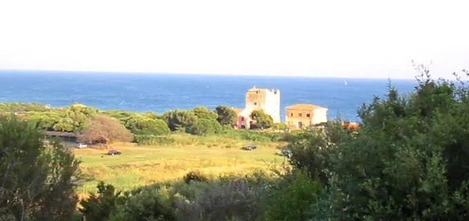 Villa avec terrasse, barbecue et jardin | Vue panoramique - Image 1