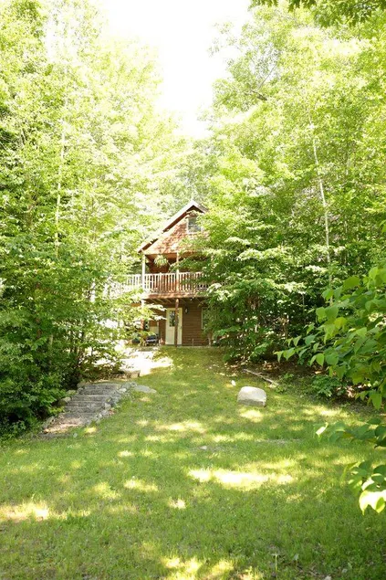 Off-Grid Lofted Cabin with Fire Pit Ideal for a Family Getaway in Maine - Image 1