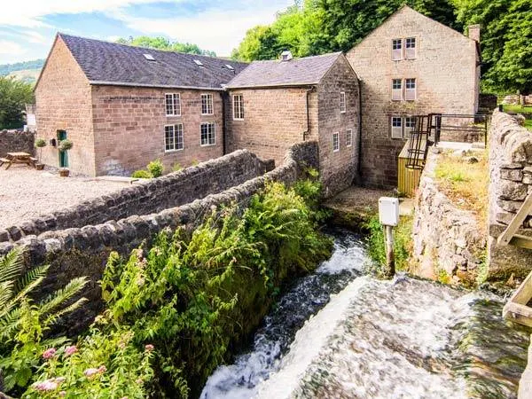 Child-friendly charming cottage with garden & barbeque - Image 1