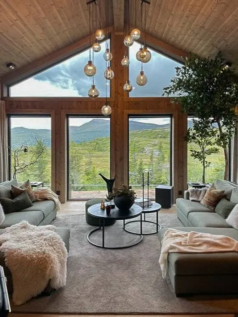 Mountain Home On Høgevarde With Majestic Views - Image 1