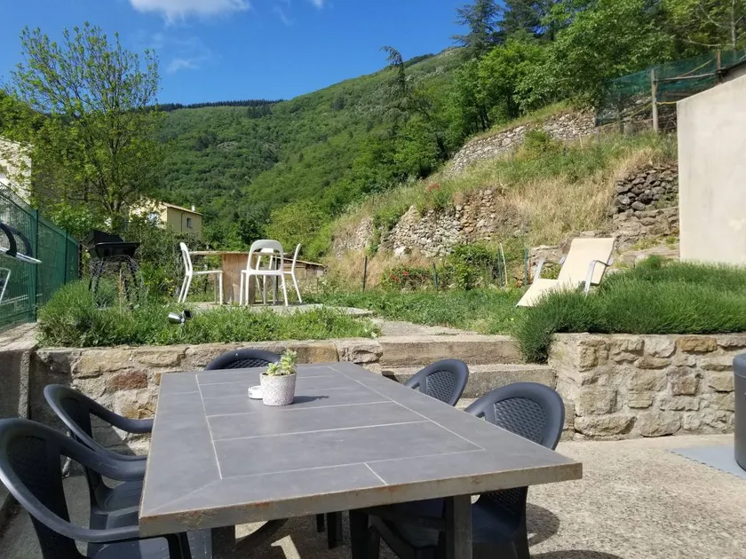 Casa adatta alle famiglie con griglia, terrazza e piscina | Vista sulla montagna | Ammette animali domestici - Image 1