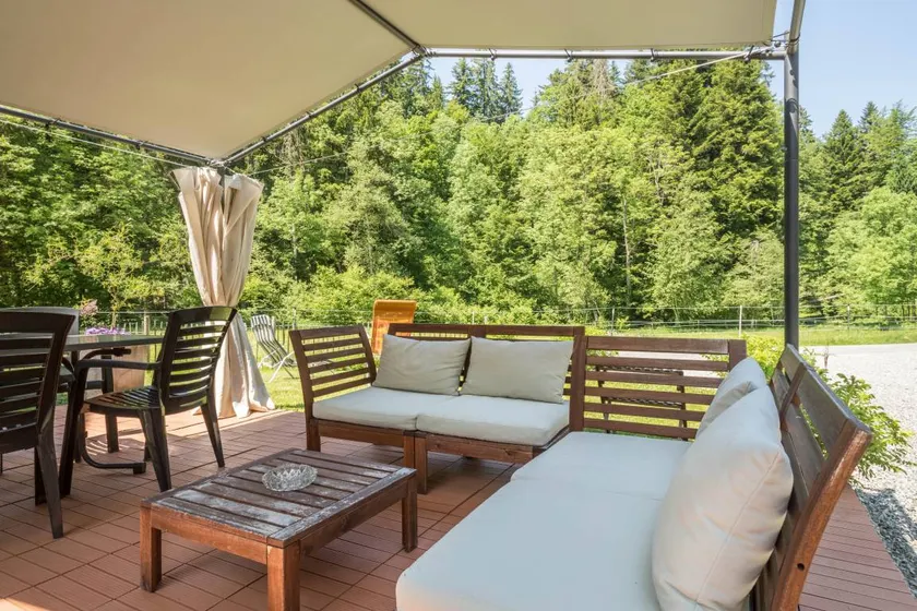 Splendido appartamento con giardino, terrazza e barbecue | Vista sul giardino | Ammette cani - Image 1