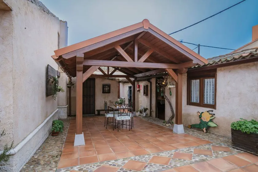 Pinar de las Cabanuelas – Country Home for 5, Ciudad Real, Garden & Terrace - Image 1