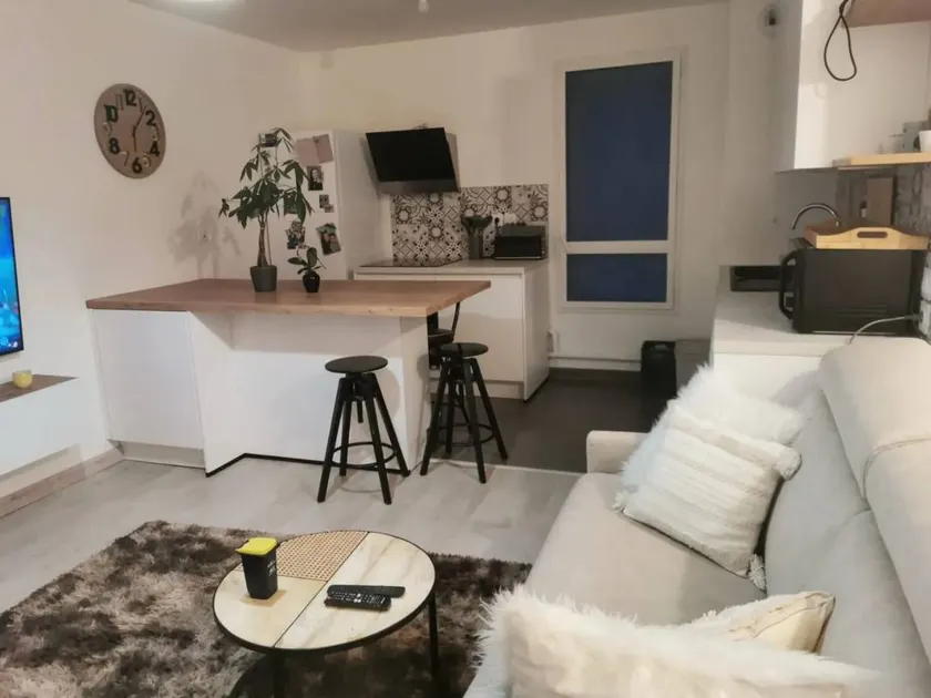 Fully equipped charming holiday apartment with terrace - Image 1