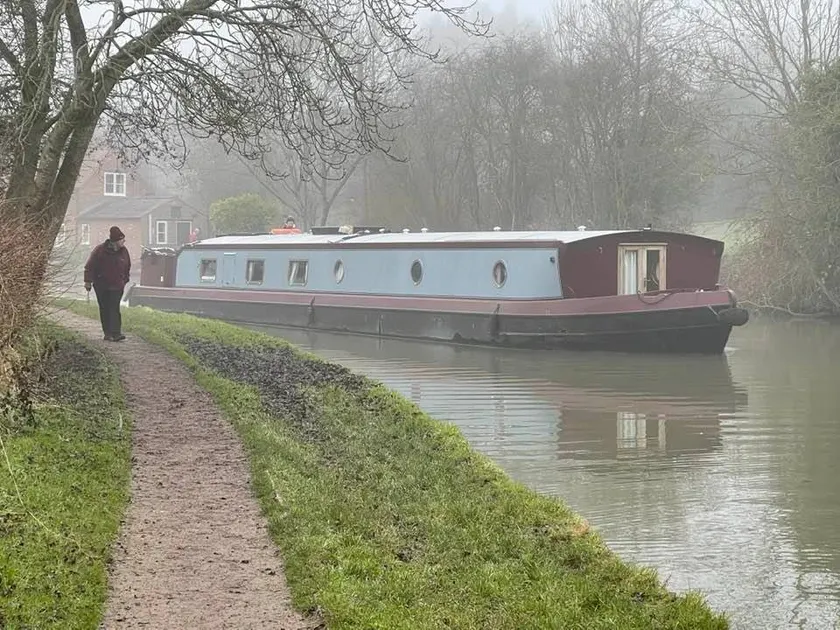 Hausboot | Flussblick - Image 1