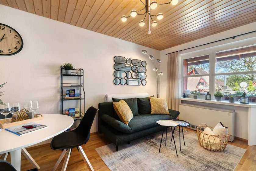 Apartment | Lake view | Perfect for remote work - Image 1