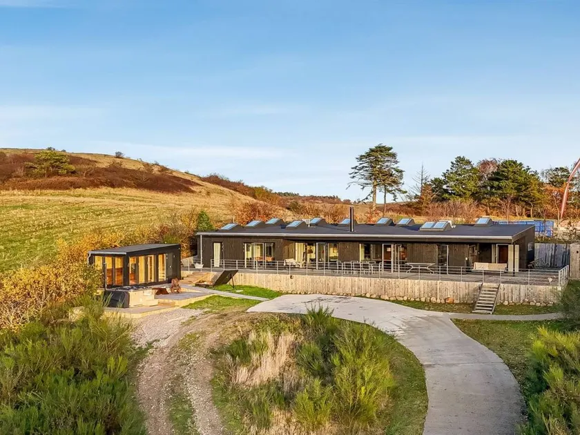 Maison avec terrasse, jacuzzi et sauna | Vue mer - Image 1