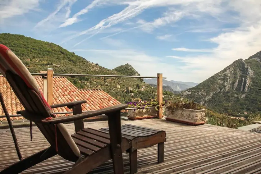 Chalet with terrace, barbeque & hot tub | Mountain view - Image 1