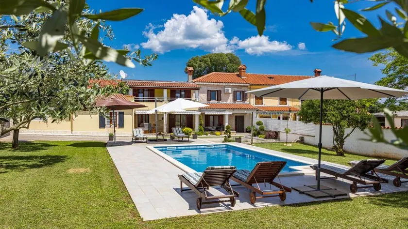 Schöne Ferienwohnung mit Garten, Grill und Terrasse | Haustiere erlaubt - Image 1