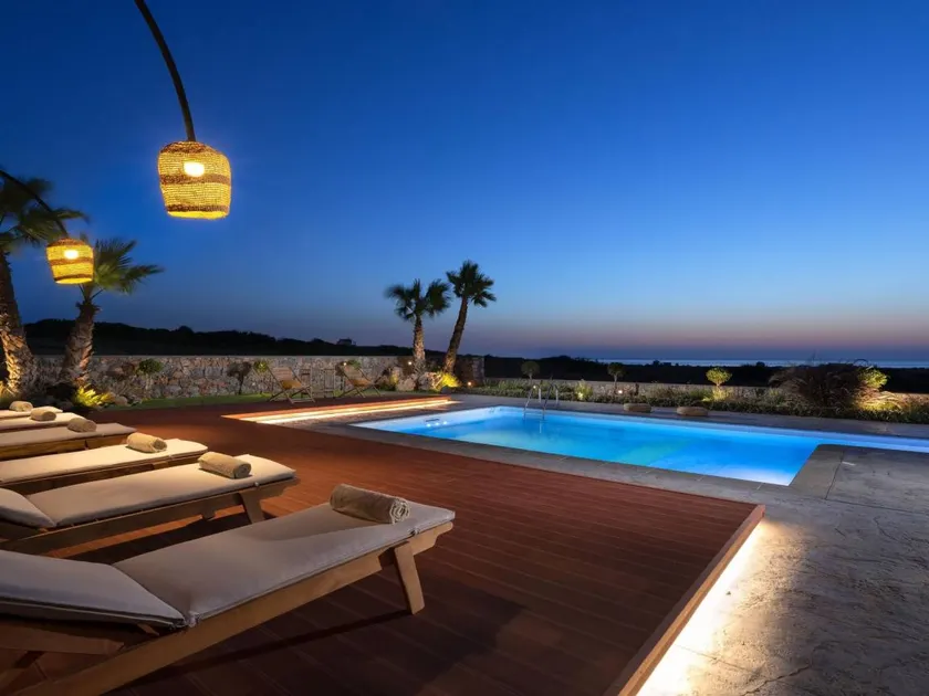 Holiday home with barbecue, garden & terrace | Nature view - Image 1