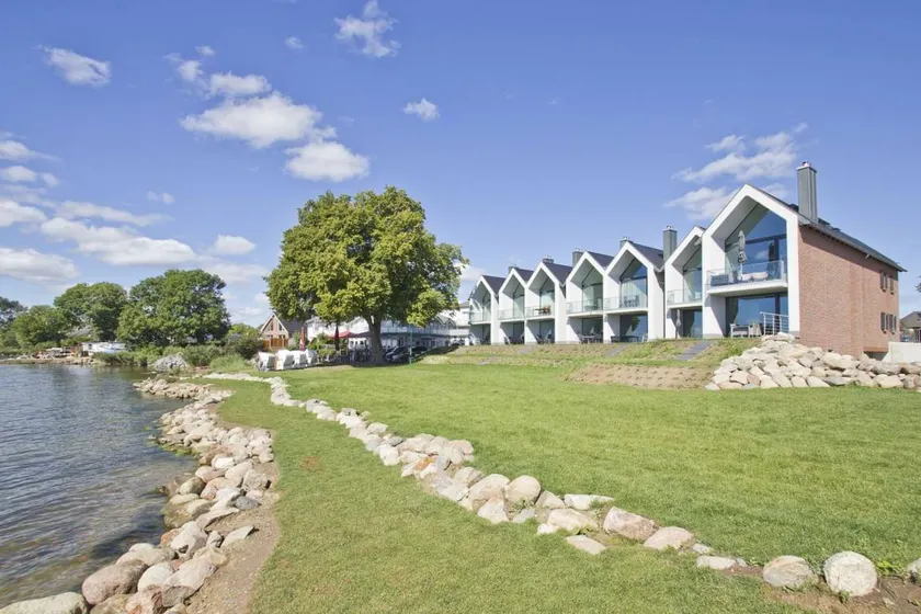 moderne Ferienwohnung in Wassernähe mit Meerblick - Ferienwohnung Heimathafen - Image 1