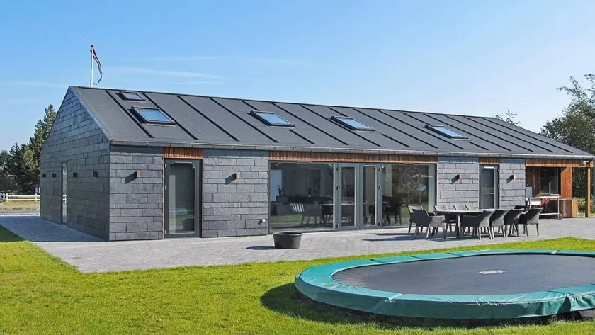 Casa vacacional con terraza, sauna y jacuzzi | Acepta mascotas - Image 1