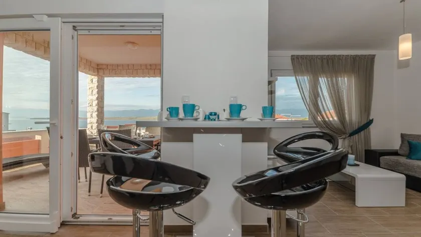 Flat with barbecue | Sea view | Next to the beach - Image 1