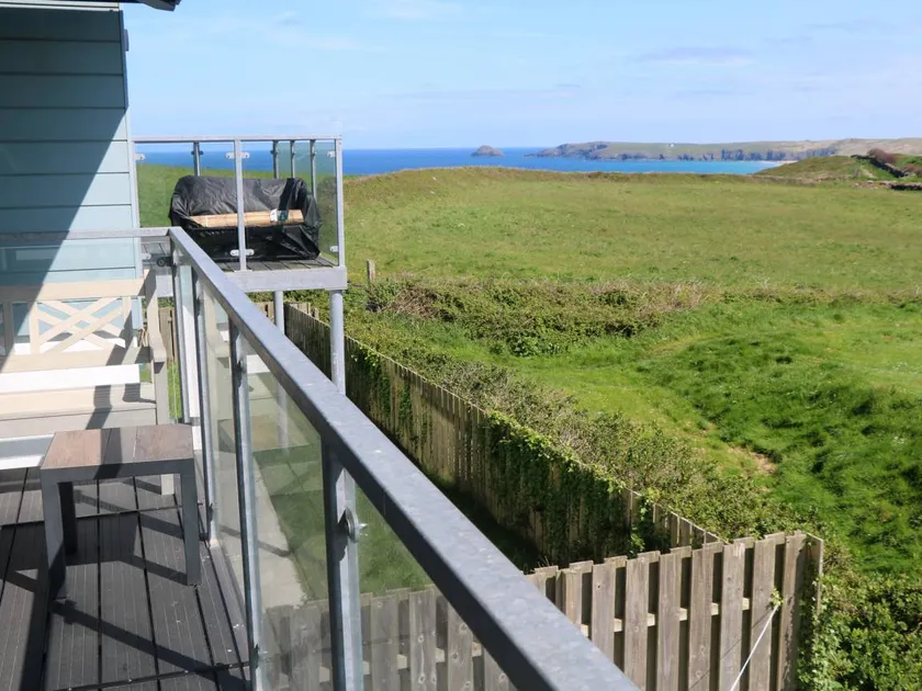 Cottage with garden | Beach view - Image 1