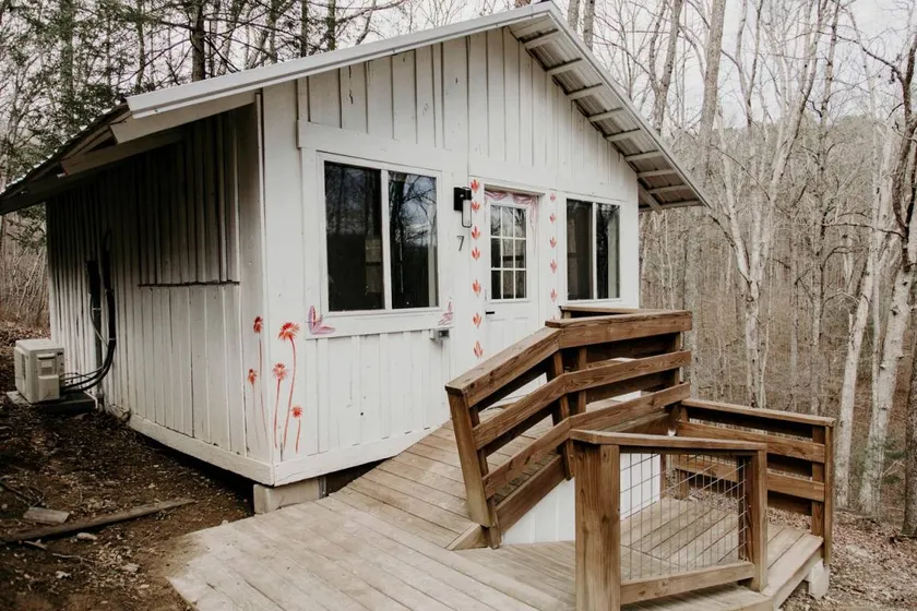 The Wilderness Glam Cabin in Tracy City, TN - Image 1