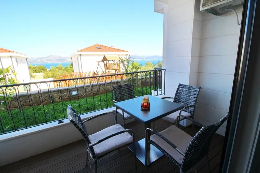 Apartments Kula - One-Bedroom Apartment with Terrace and Sea View-A2 - Image 1