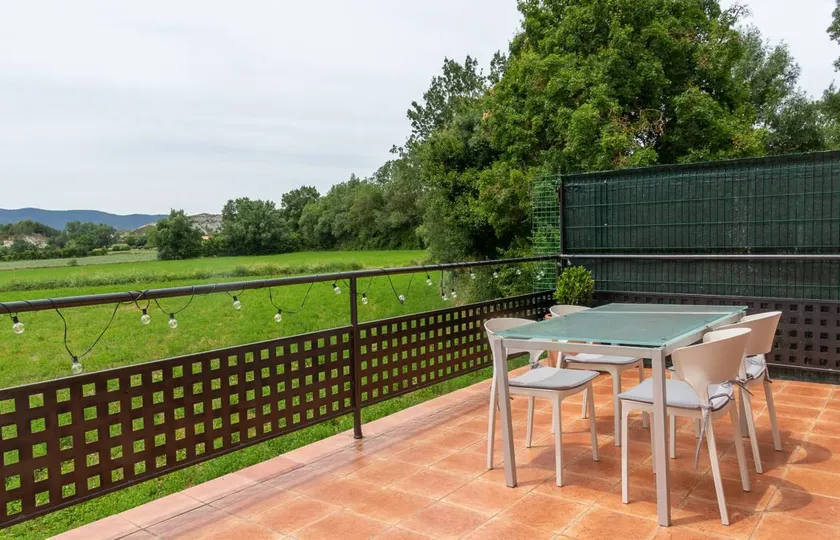 Holiday home with terrace | Mountain view - Image 1