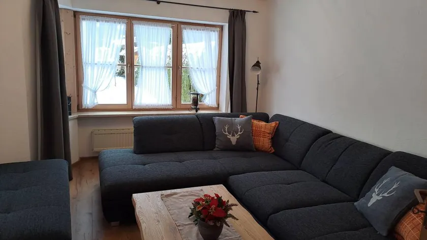 Flat with terrace, hot tub & garden | Garden view - Image 1