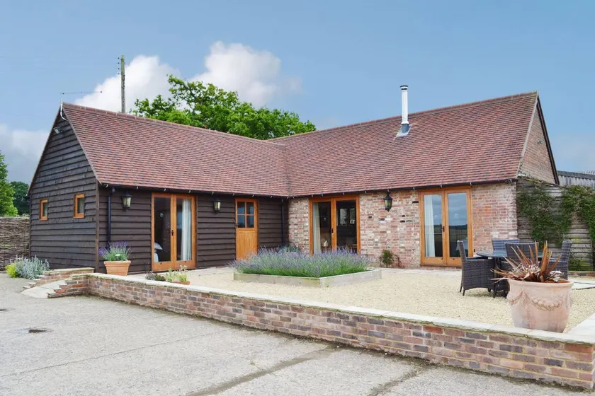 Familienorientiertes schönes Landhaus mit Terrasse, Garten und Grill | Haustiere sind willkommen - Image 1