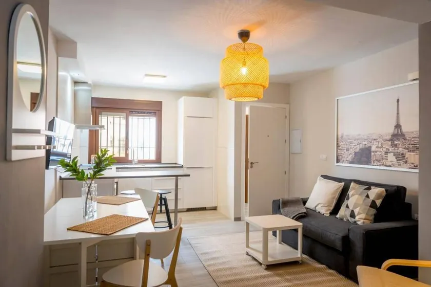 Holiday apartment with terrace | City view | Good for workation - Image 1