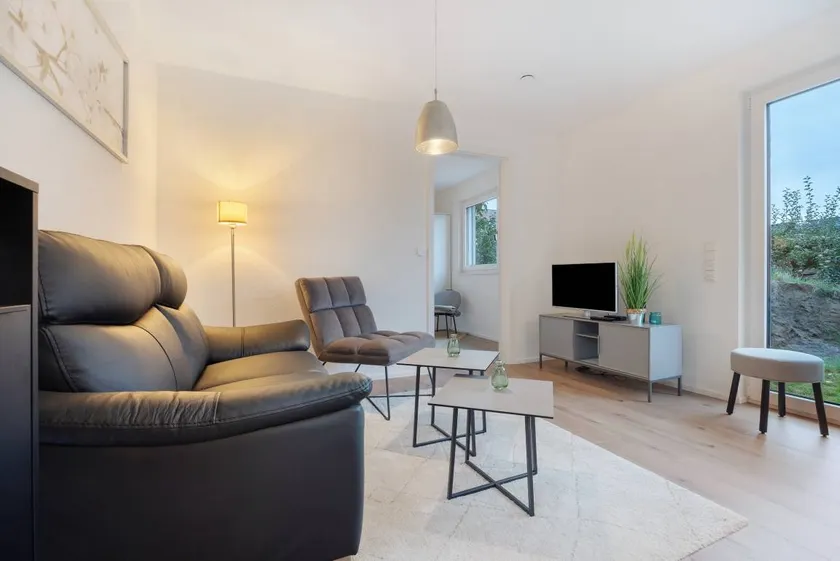 Holiday Home 'Accommodation for Trade Fairs and Leisure' with Private Garden - Image 1