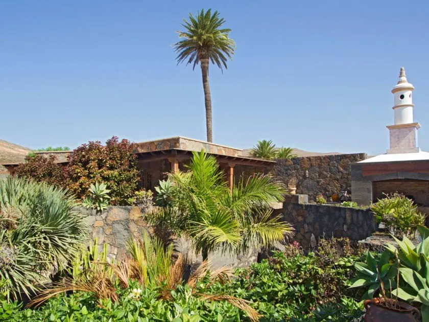 Apartment with barbecue & garden - Image 1