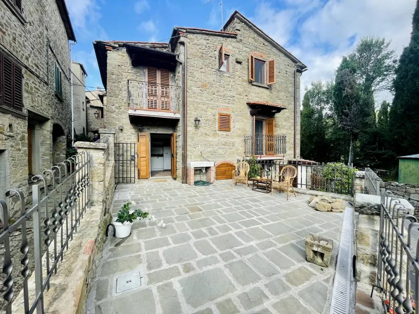 Charmantes Apartment mit Terrasse | Panoramablick - Image 1