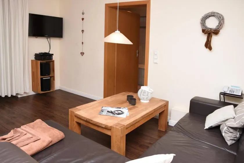 Unsere 4* Ferienwohnung Blaumeise bietet auf 50 m² Platz für bis zu 4 Personen - Image 1