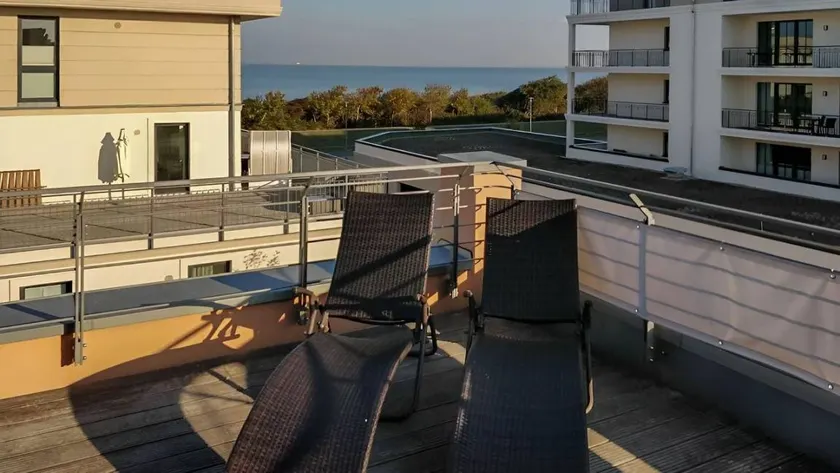 Magnifico appartamento con sauna e terrazza | Vista sul mare | Spiaggia nelle vicinanze - Image 1