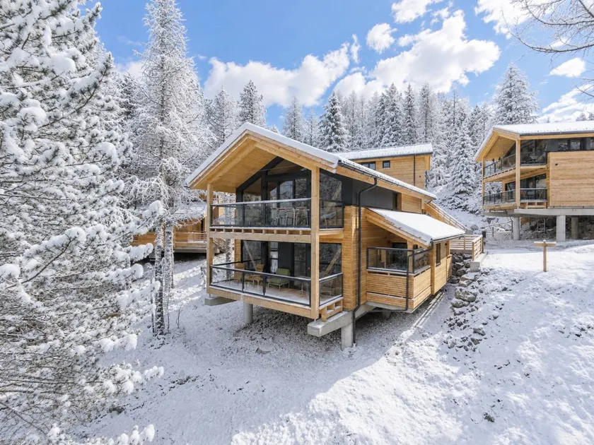 Superior Chalet # 56 With Sauna & Hot Tub - Image 1