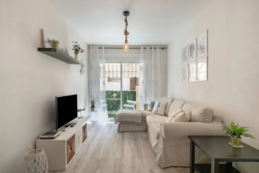 Ferienwohnung mit Terrasse - Image 1