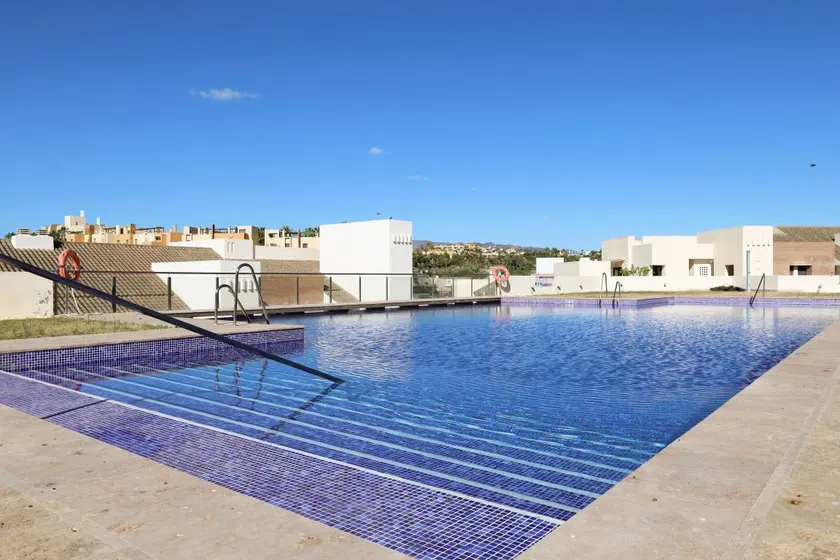 Renovated Apartment 'Vera' with Shared Pool, Wi-Fi, and Air Conditioning - Image 1