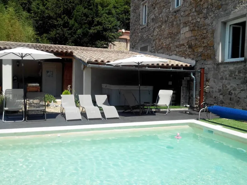 Ferienwohnung mit Pool, Garten und Grill | Bergblick - Image 1