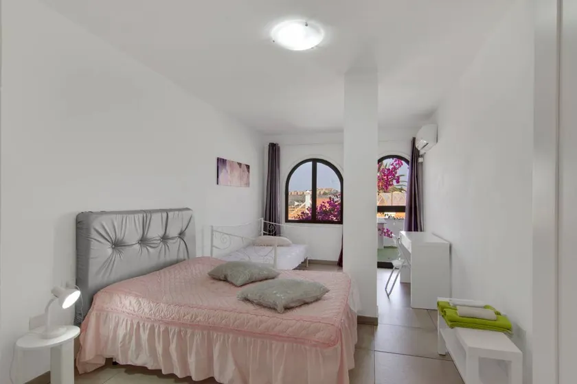 'Habitación' with Mountain View, Wi-Fi and Air Conditioning - Image 1