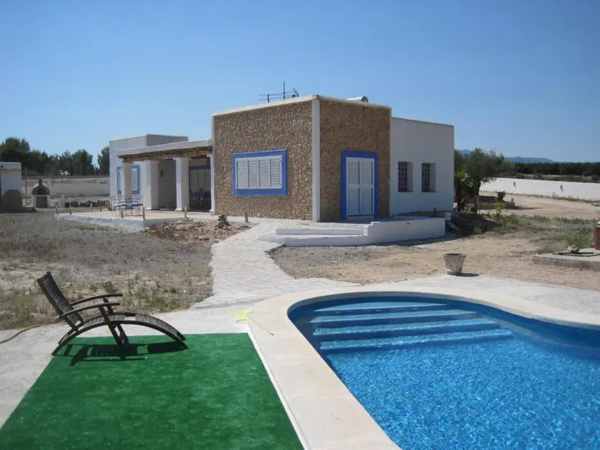 Schönes Ferienhaus mit Grill, Terrasse und Pool | Bergblick - Image 1