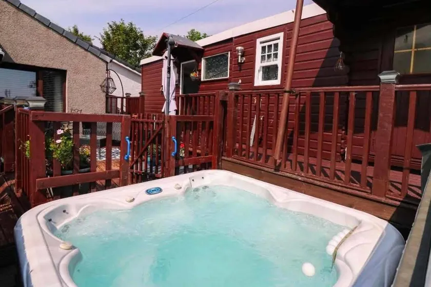 Kinderfreundliches tolles Chalet mit Grill, Whirlpool und Garten | Neben dem Strand - Image 1