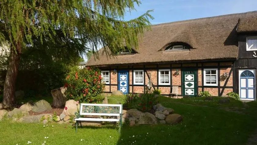 Appartement de vacances avec jardin, terrasse et barbecue - Image 1