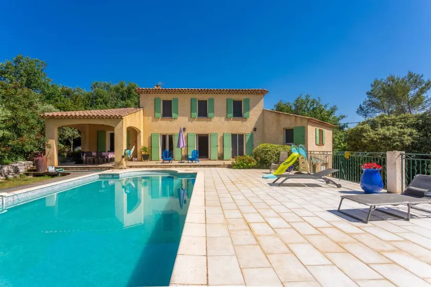 Gästezimmer „Villa Same“ mit privatem Pool, WLAN und Klimaanlage - Image 1