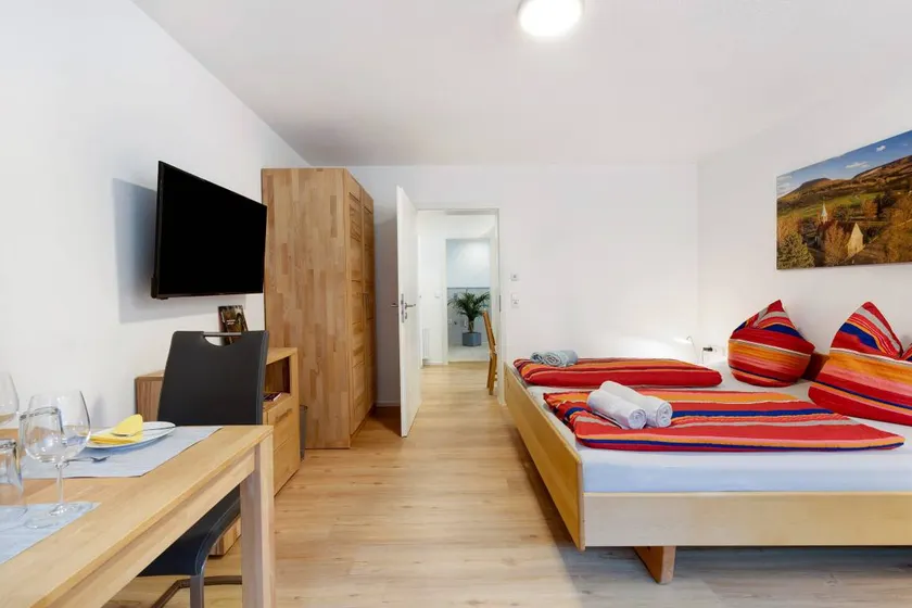 Family-oriented holiday apartment with terrace & garden | Garden view - Image 1