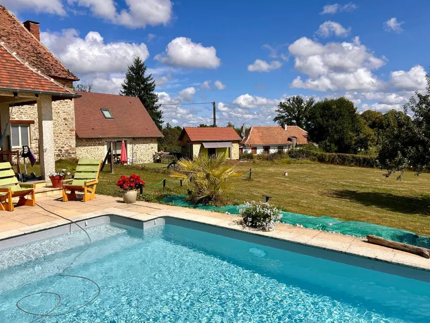 Fully equipped nice cottage with pool, garden & barbeque | Garden view - Image 1