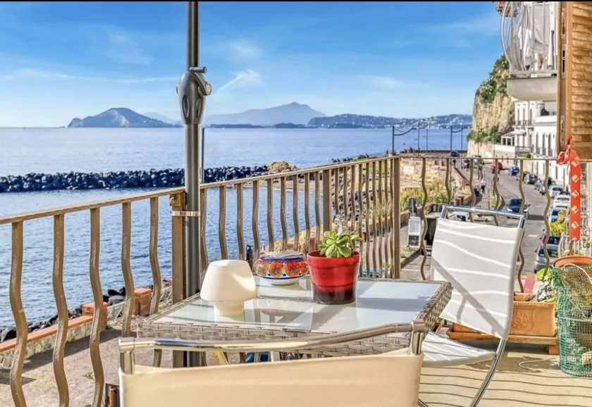 Agréable appartement | Vue mer | À côté de la plage - Image 1