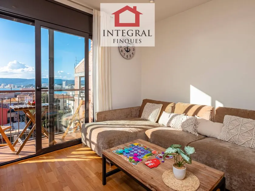 Fully equipped pleasant holiday apartment | Next to the beach | Pets are welcome - Image 1