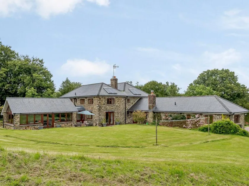 Landhaus mit Garten und Grill - Image 1