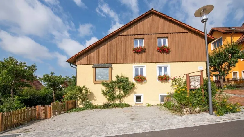 Wohnung mit Terrasse und Garten | Gartenblick - Image 1