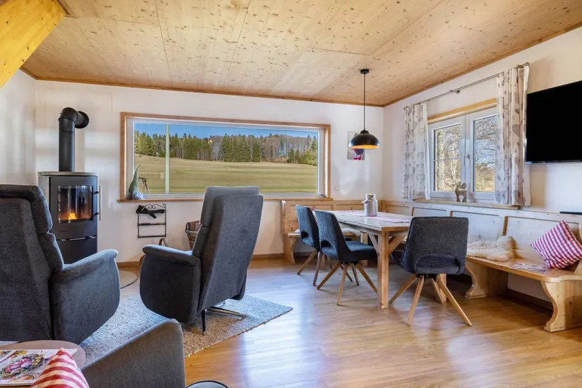 Eichenstein Holiday Home: Alpine Charm with Wood-Burning Stove & Panoramic Nature Views - Image 1
